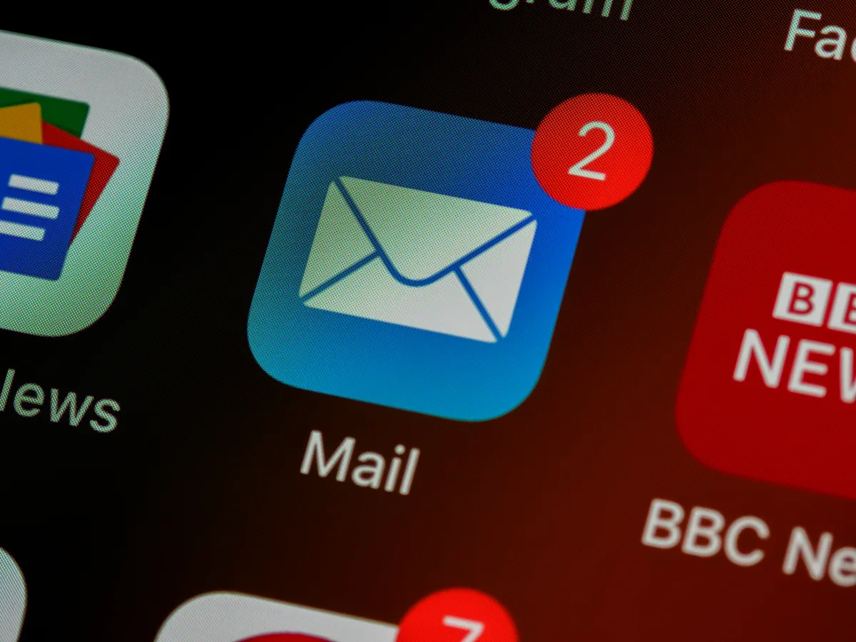 AI Email Assistant for Gmail & Outlook: Private & EU-Hosted